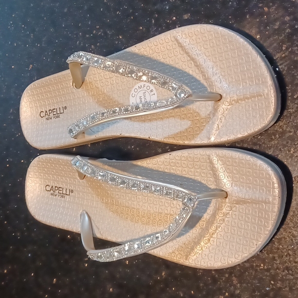 Capelli of New York Shoes - Capelli New York Rhinestone Flip Flop Sandals NEW